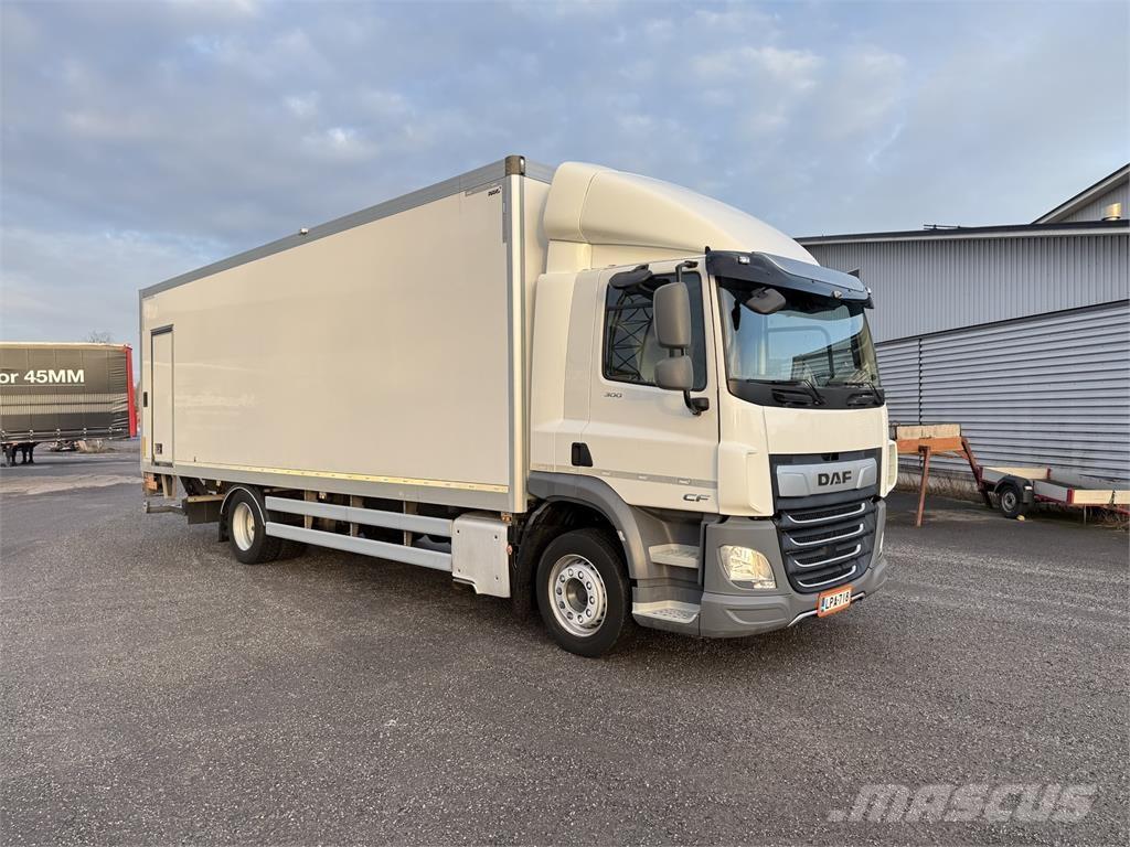 DAF CF 300 FA 4X2 Furgoonautod