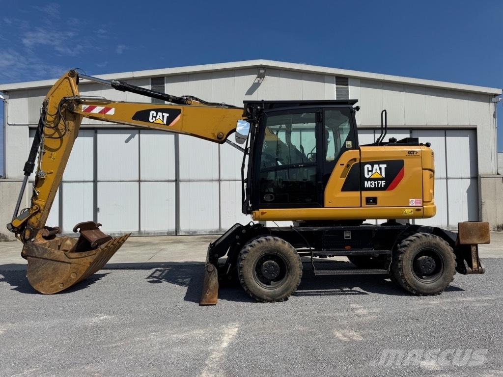 CAT M317F Ratasekskavaatorid