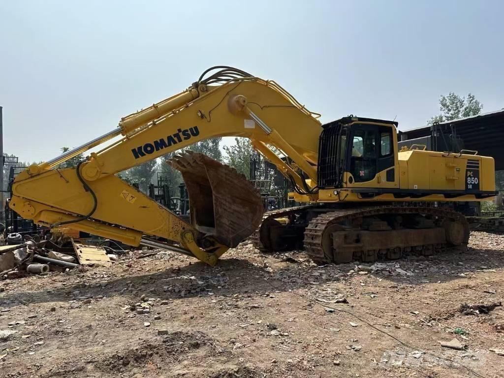 Komatsu PC 850-8 Amfiib ekskavaatorid