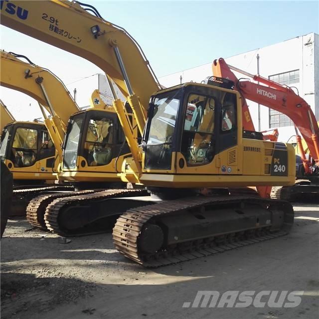 Komatsu PC 240 Roomikekskavaatorid