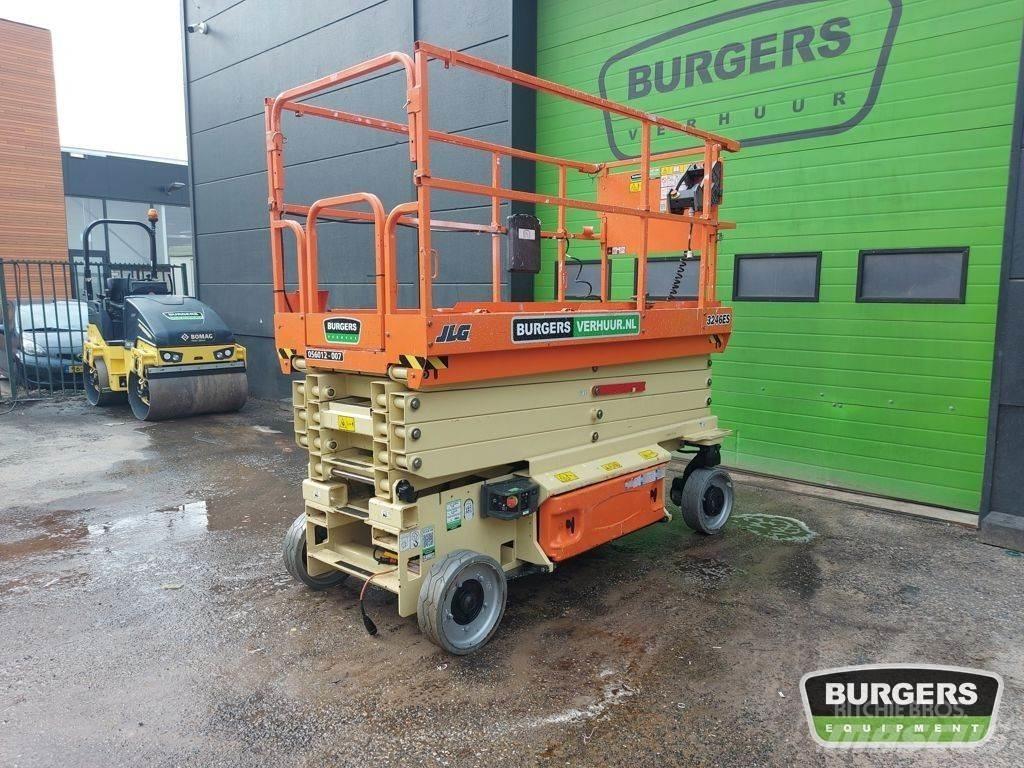 JLG 3246ES Käärtõstukid