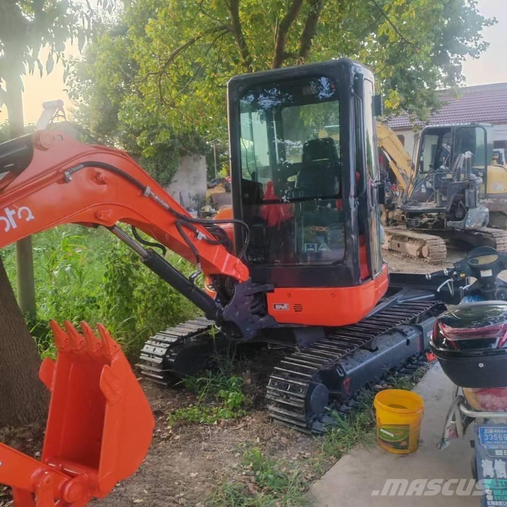 Kubota U 35 Miniekskavaatorid < 7 t