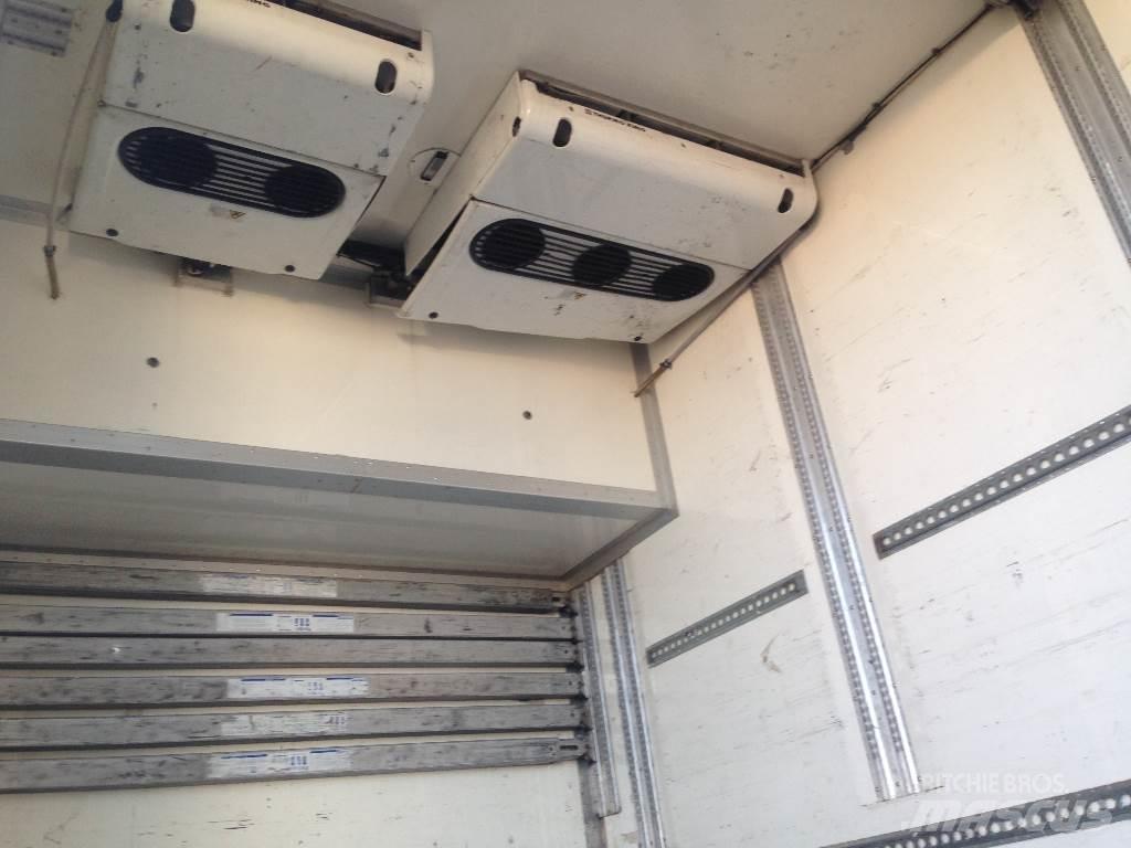 DAF XF105.510 6x2/48 Furgoonautod