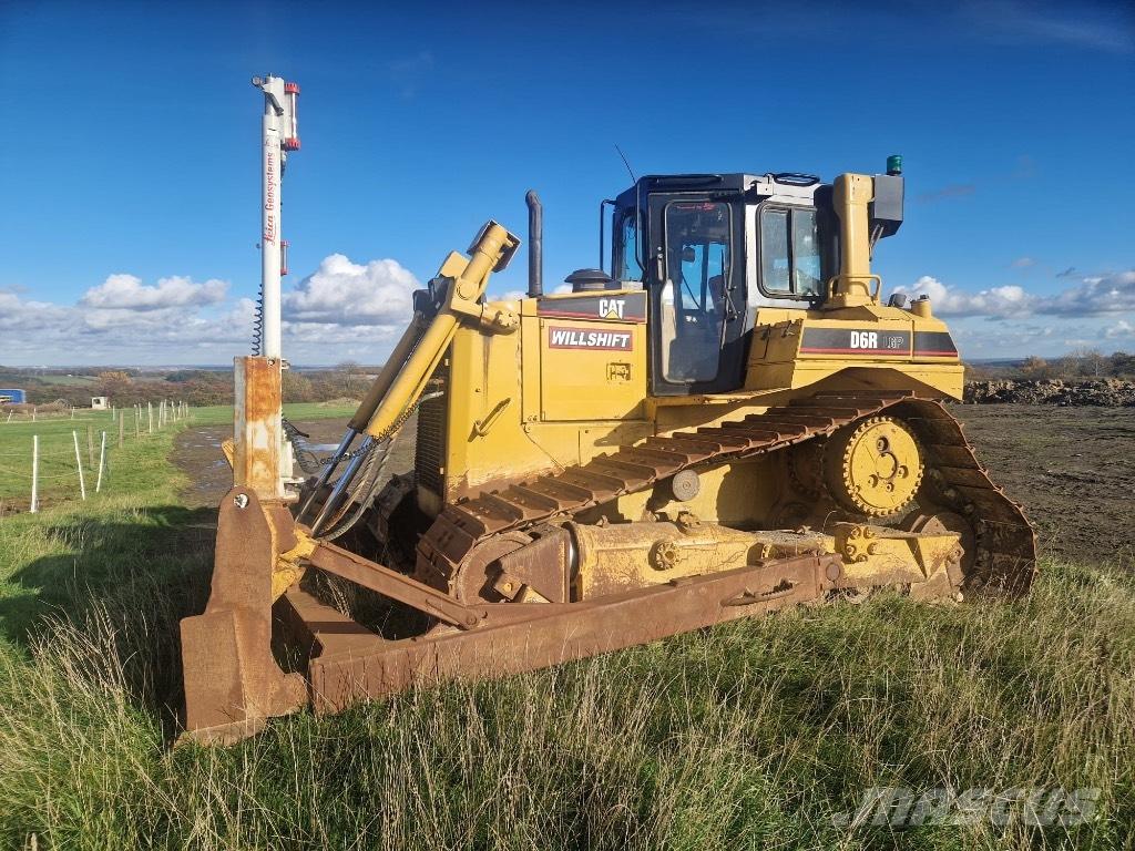 CAT D 6 R II Buldooserid