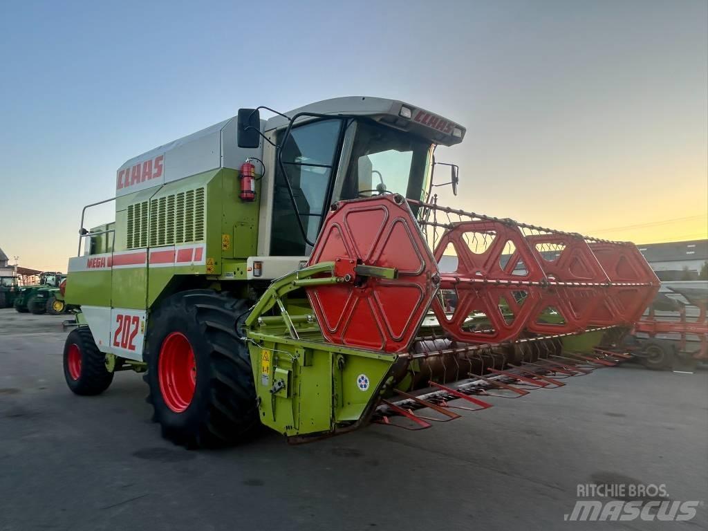 CLAAS Mega 202 Teraviljakombainid