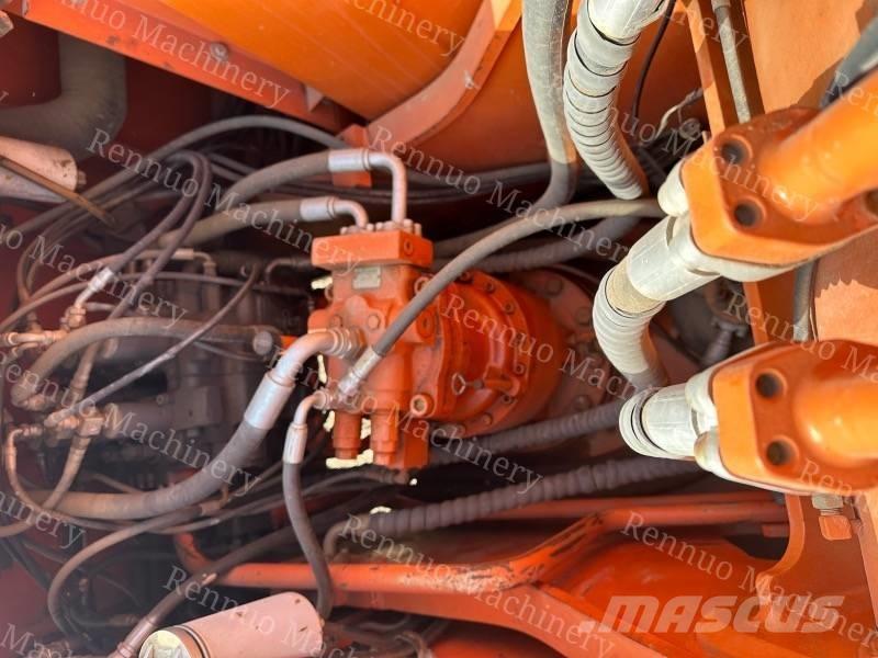 Doosan DH220LC-7 Roomikekskavaatorid