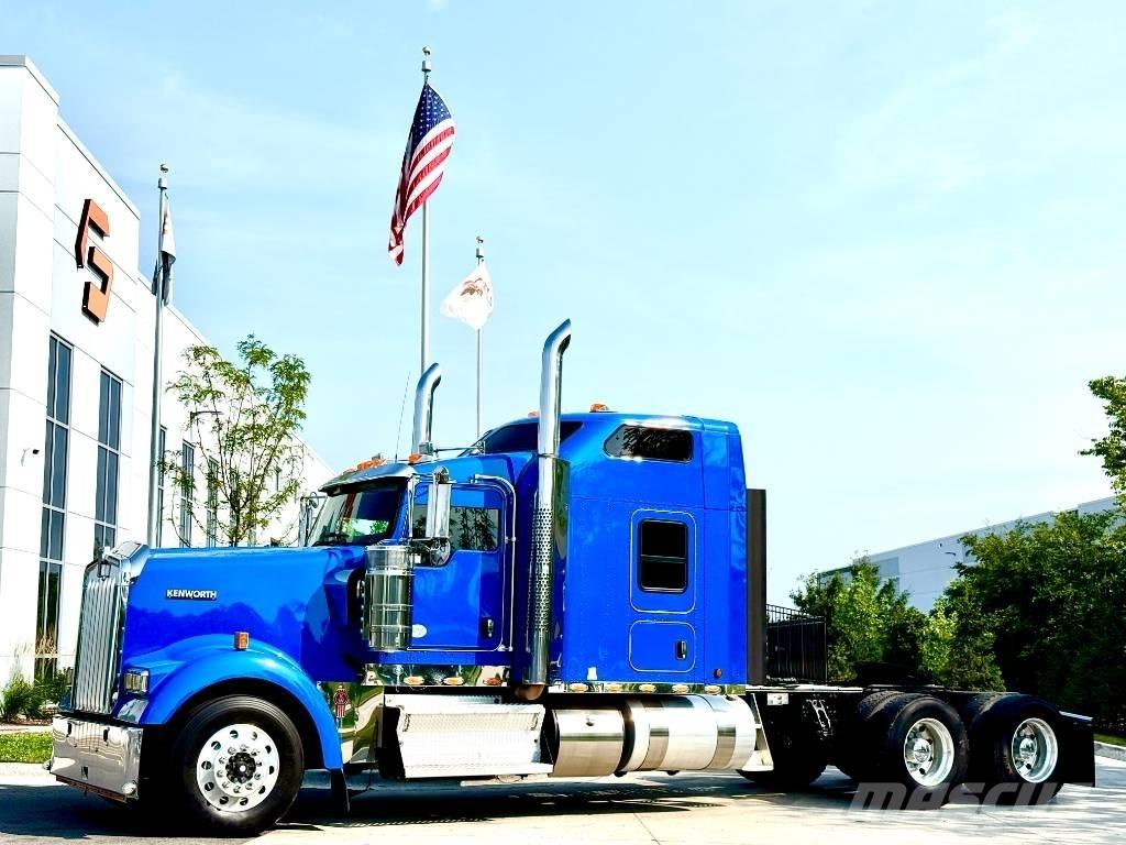 Kenworth W 900 Sadulveokid