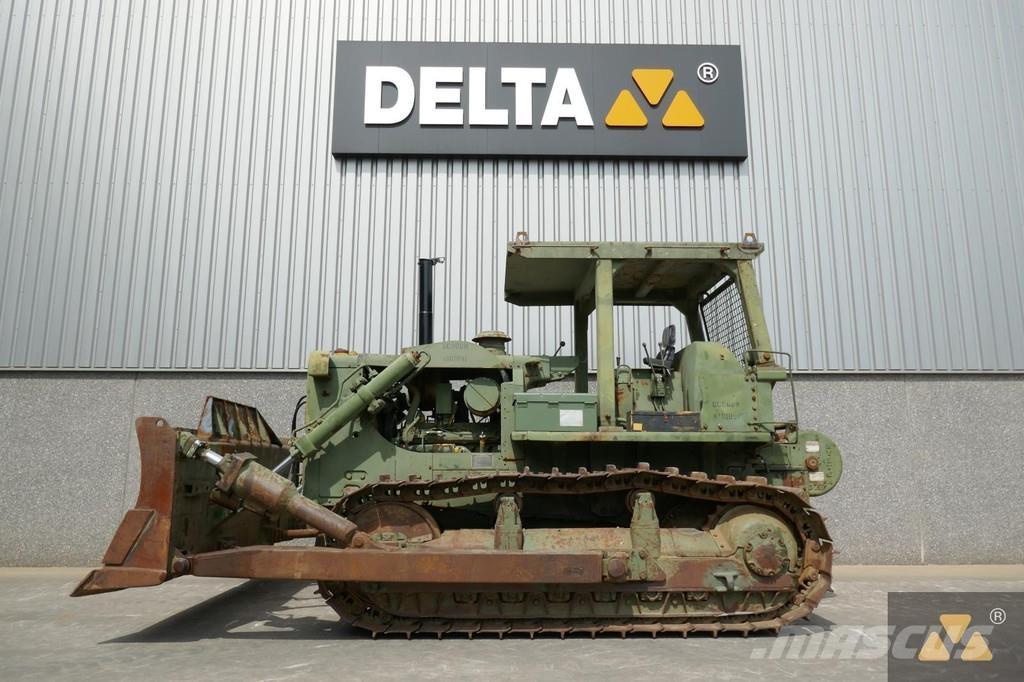 CAT D7F Ex-army Buldooserid