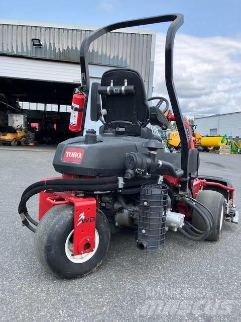 Toro 3250D Greeni niidukid