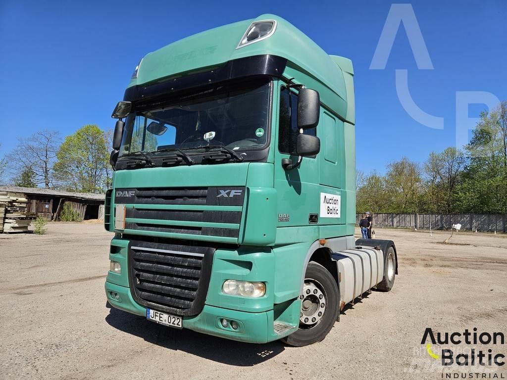DAF XF105.460 Sadulveokid