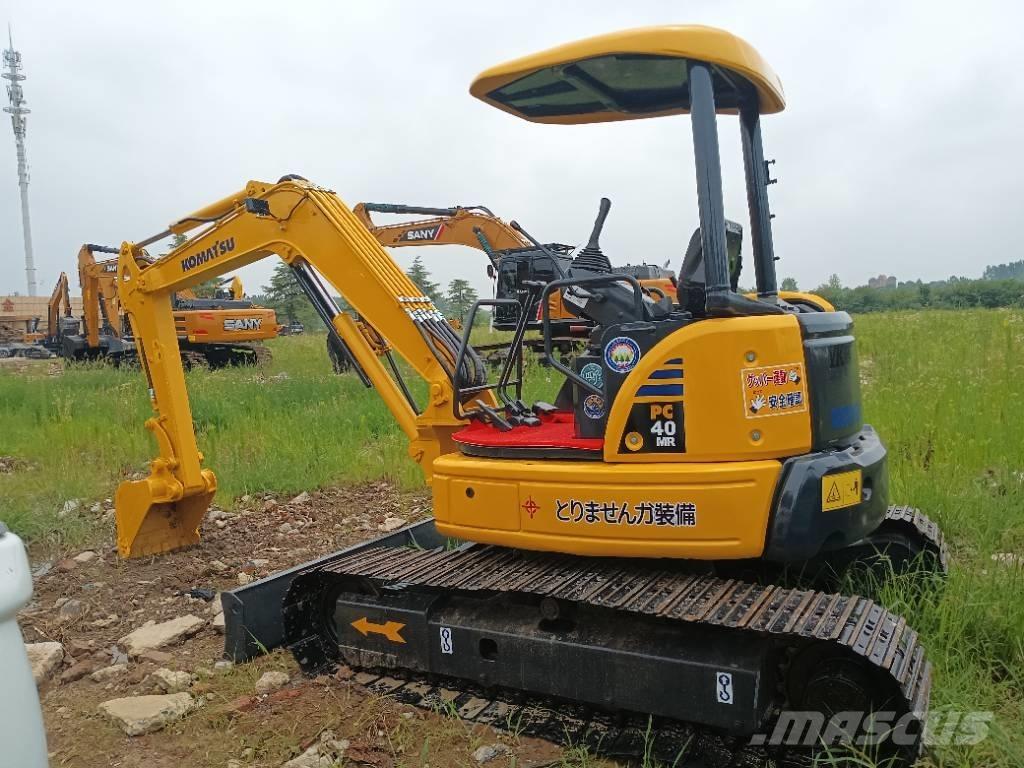 Komatsu PC 40 Roomikekskavaatorid