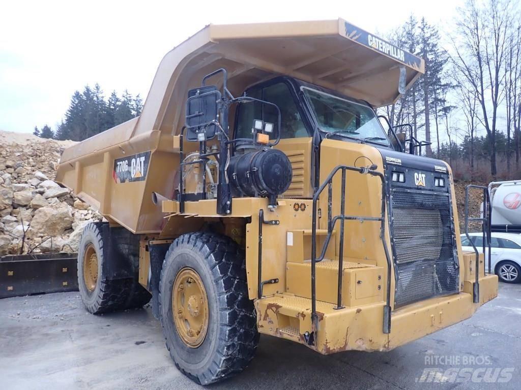 CAT 770 G Liigendraamiga pinnaseveokid