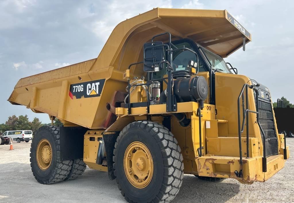 CAT 770 G Liigendraamiga pinnaseveokid