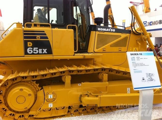 Komatsu D 65 EX-16 Buldooserid