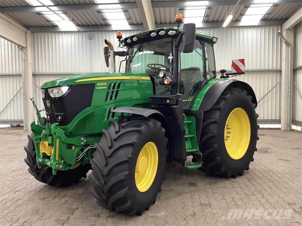 John Deere 6215R Traktorid
