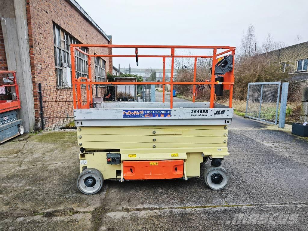 JLG 2646 ES Käärtõstukid