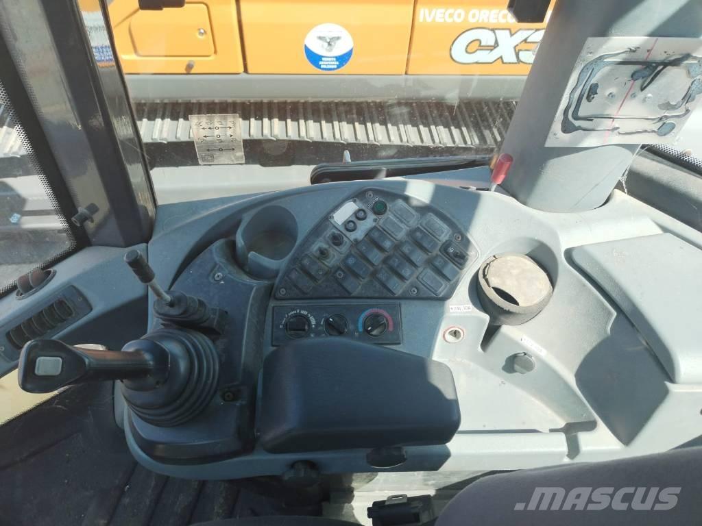 New Holland W 130 Rataslaadurid