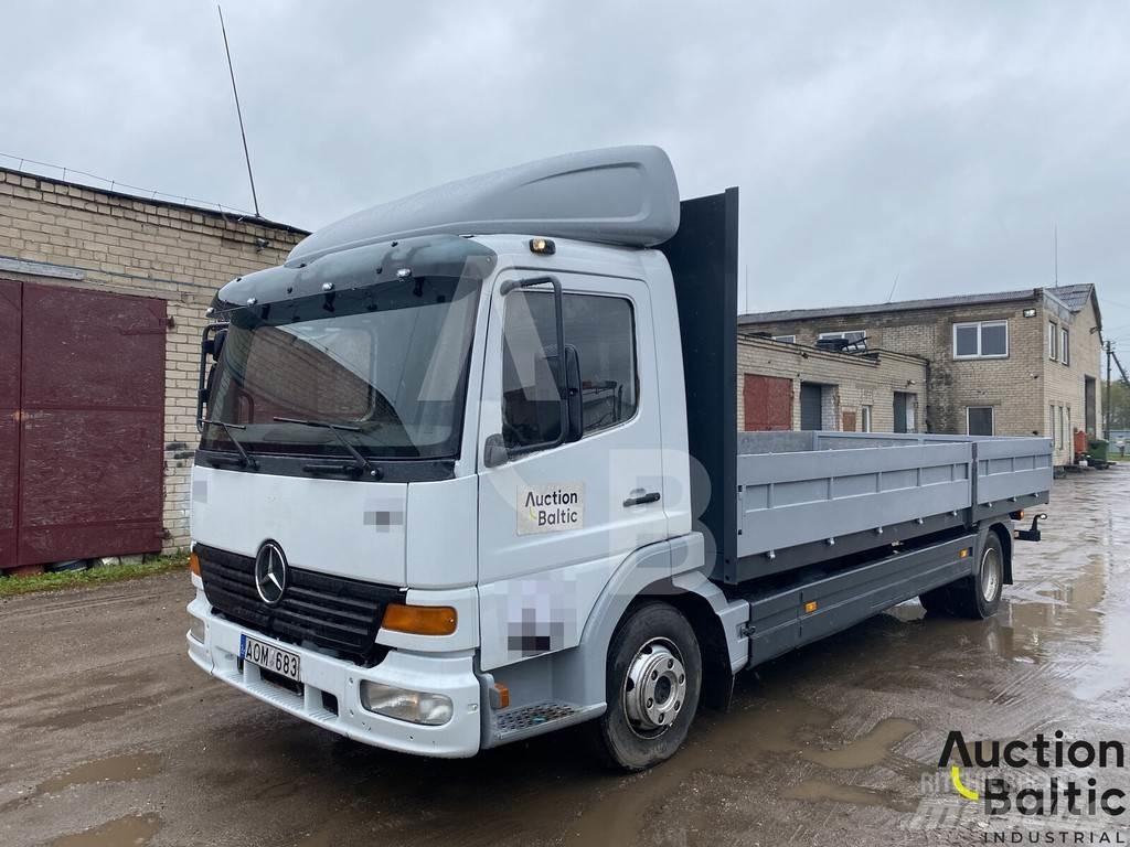 Mercedes-Benz 815 Madelautod