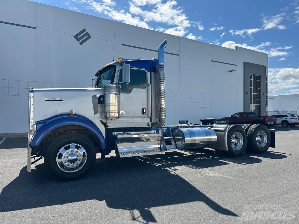 Kenworth W 900 Sadulveokid