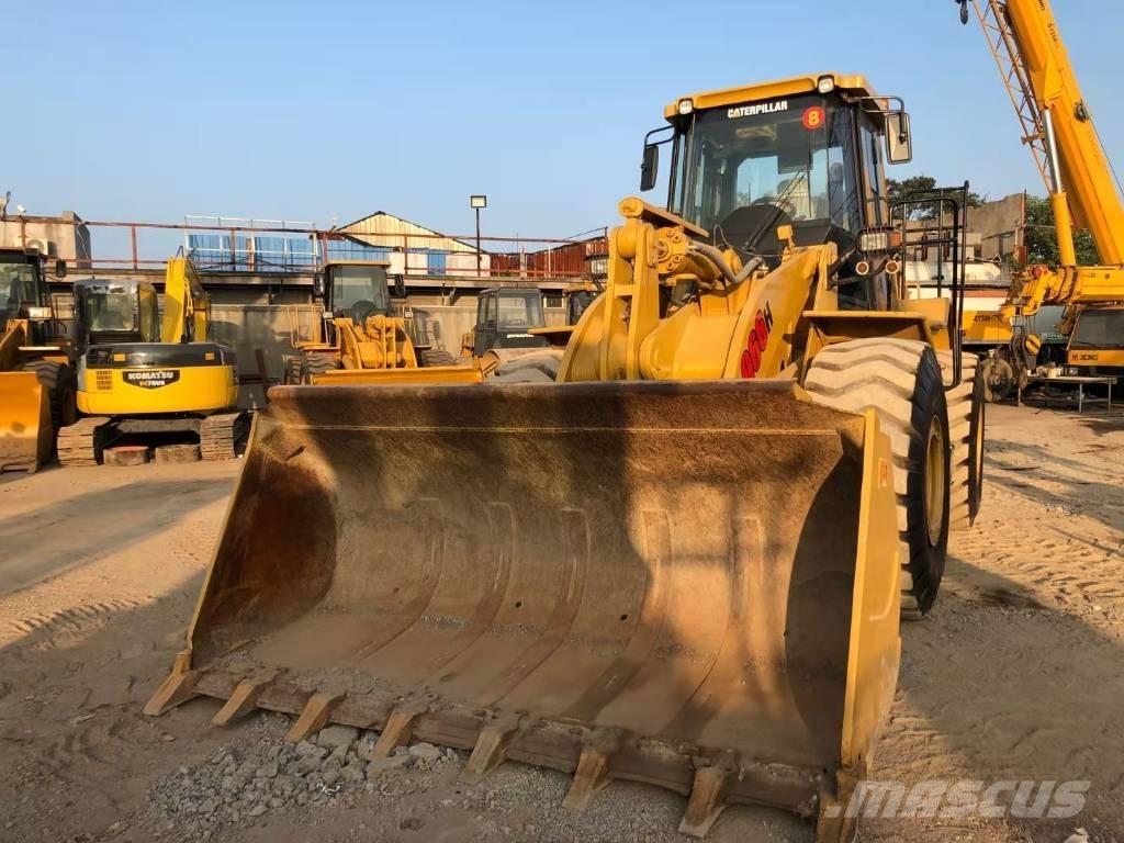 CAT 966H Rataslaadurid