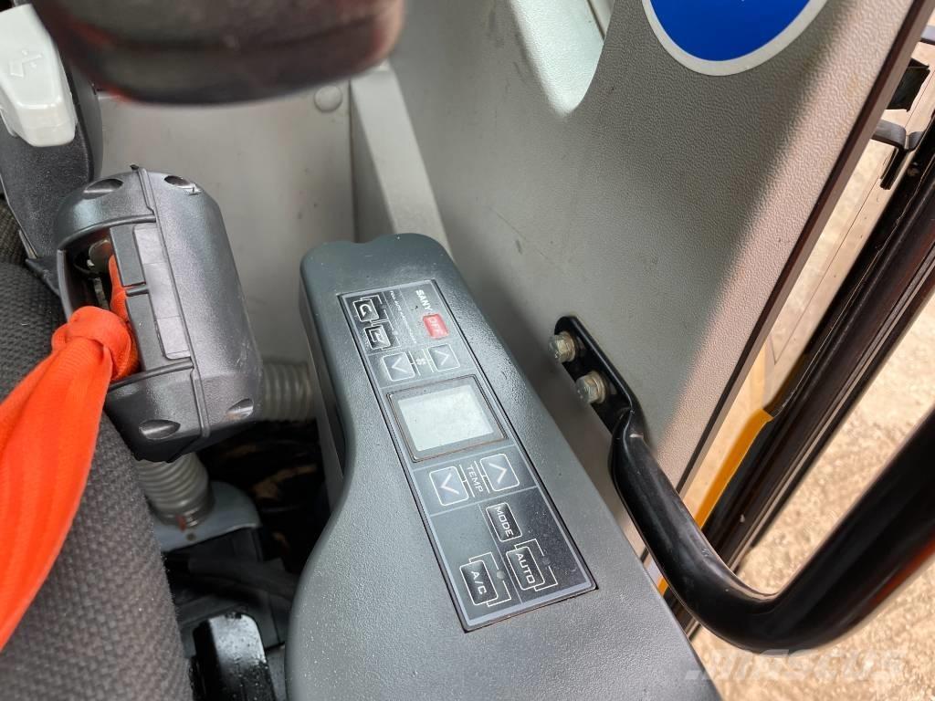 Sany SY 155 U Roomikekskavaatorid