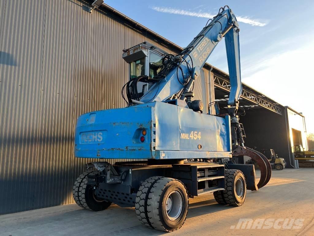 Fuchs MHL454 Materjalikäitlusmasinad