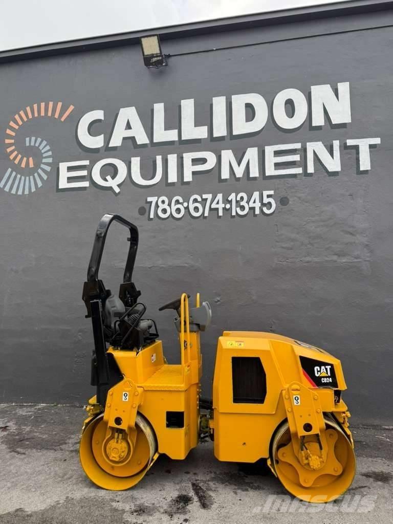 CAT CB 24 Tandemrullid