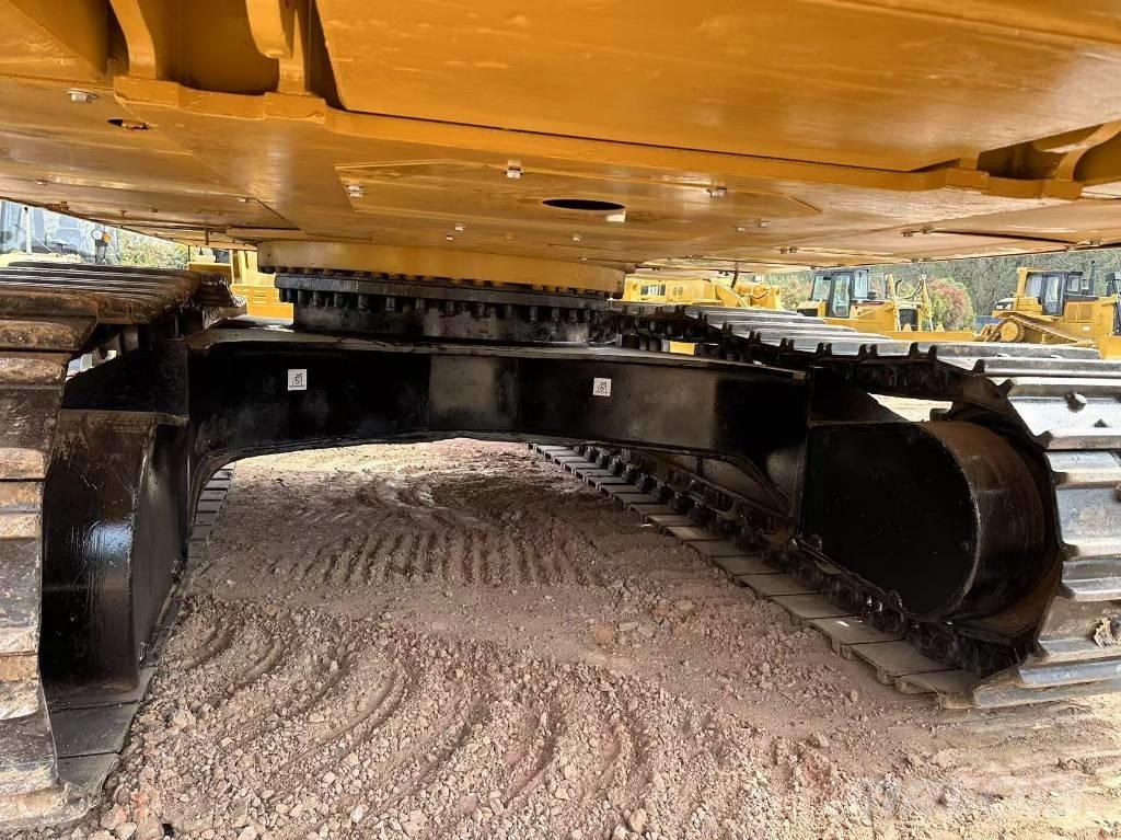 CAT 330B Roomikekskavaatorid