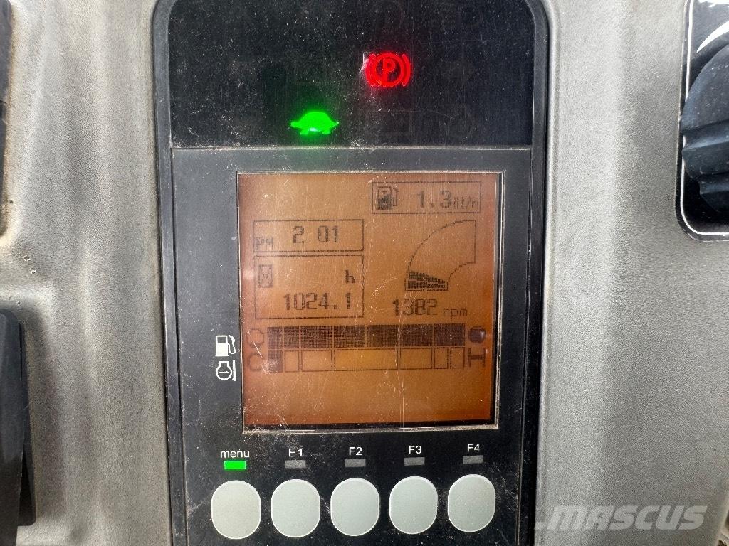 Yanmar C 30 R Roomikkallurid