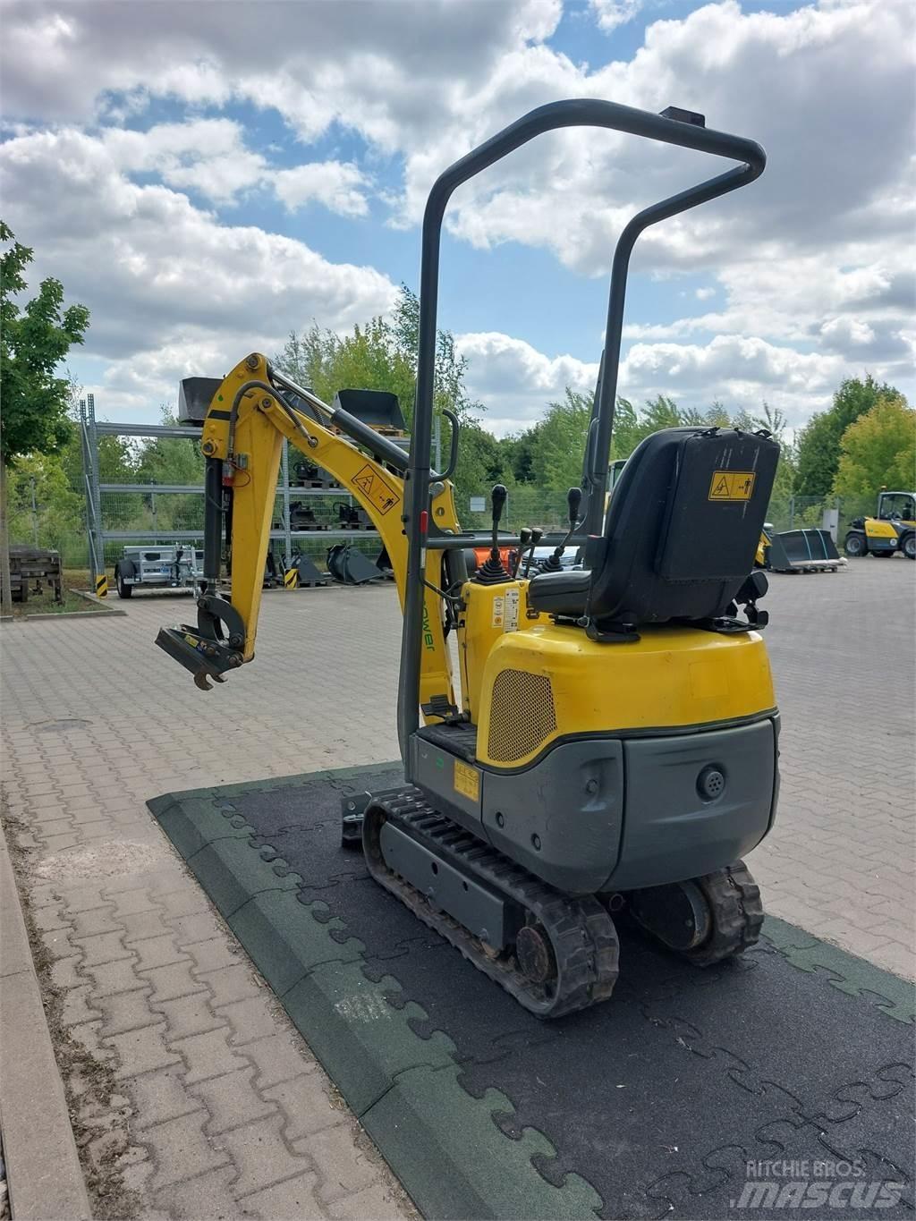 Wacker Neuson 803 Roomikekskavaatorid