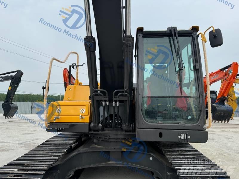 Volvo EC 220 D Roomikekskavaatorid