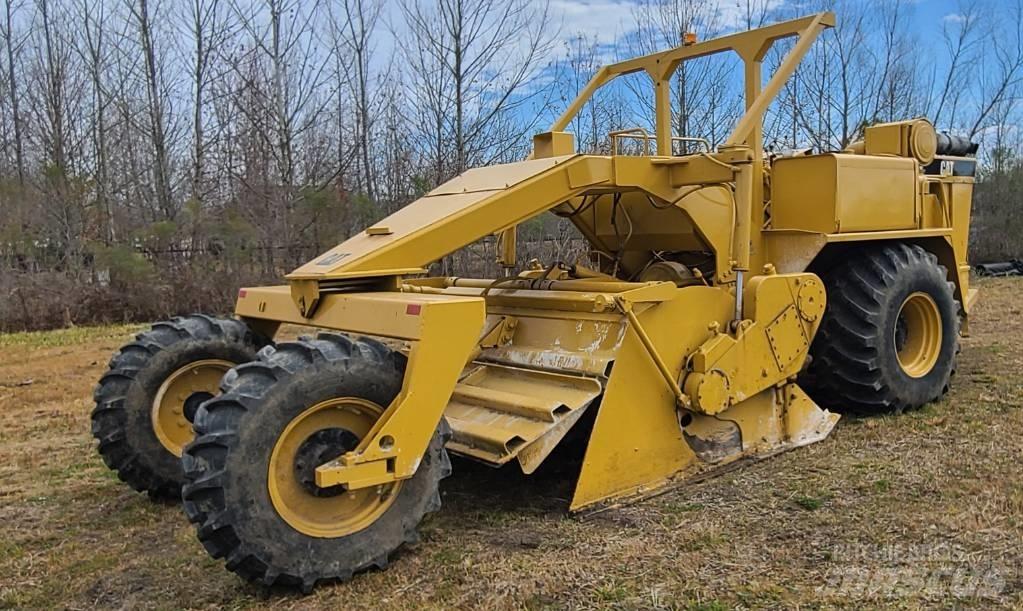 CAT SS 250 B Pinnasetihendajad