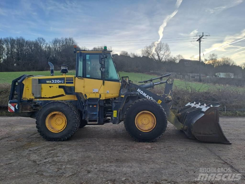 Komatsu WA 320 PZ-6 Rataslaadurid
