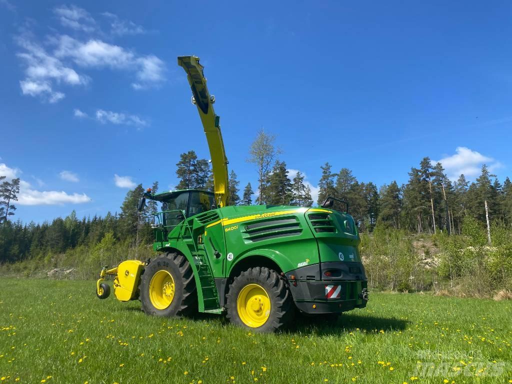 John Deere 8400 i Silokombainid