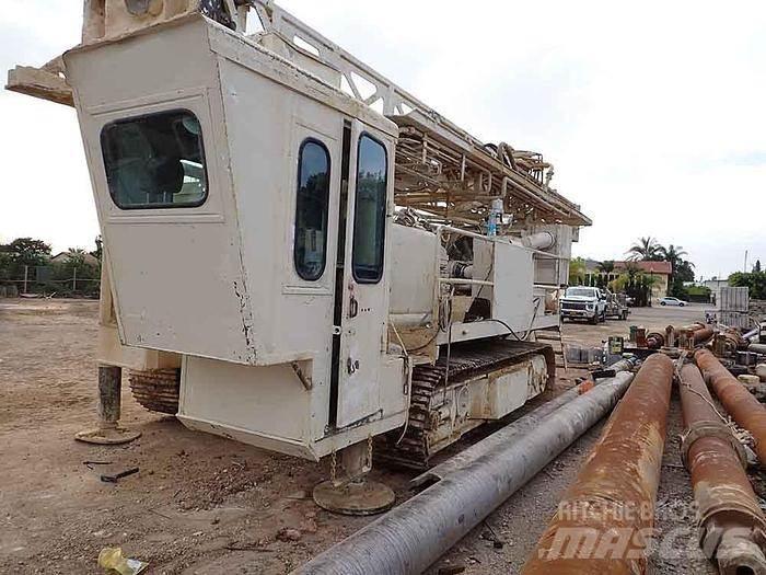  DRILLTECH C60K3L Vertikaalsed puurmasinad