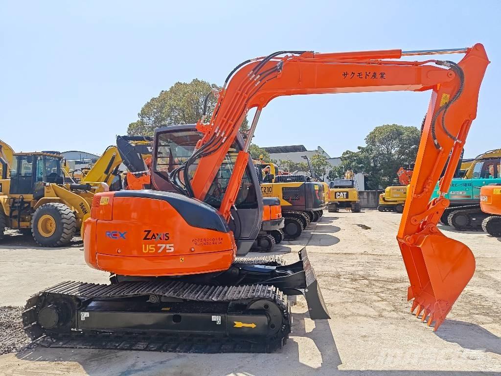 Hitachi ZX 75 US Väikeekskavaatorid 7t-12t