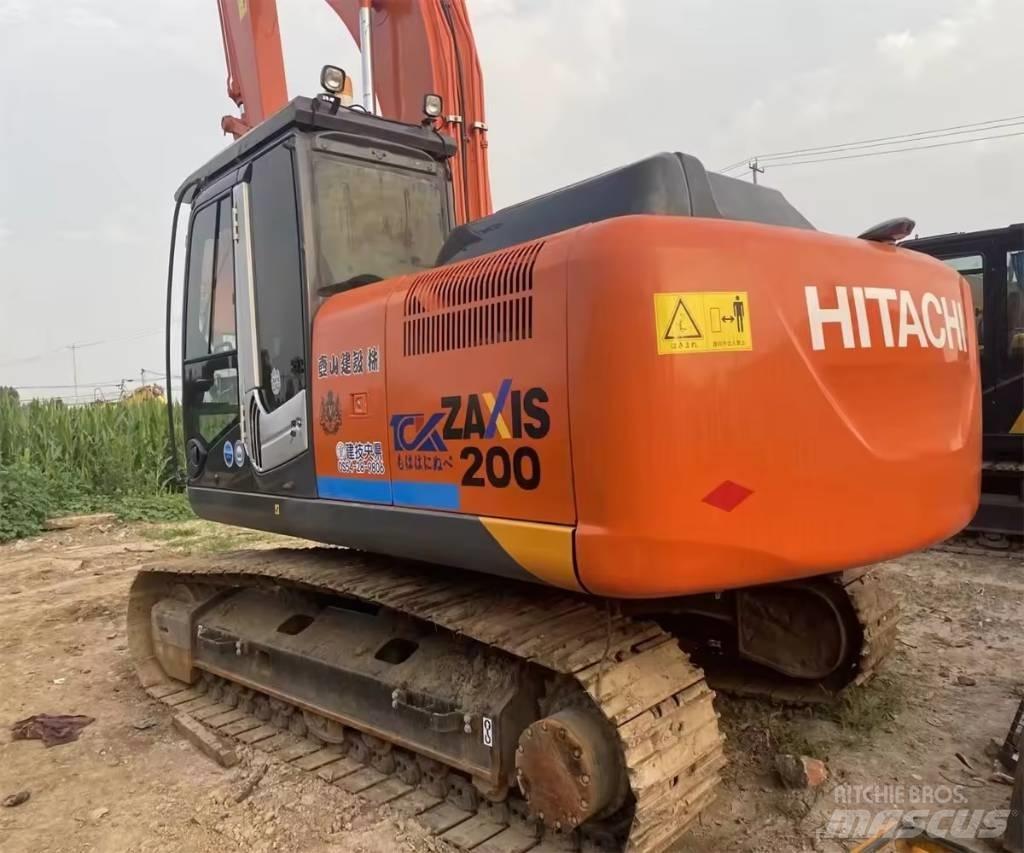 Hitachi ZX 200 Roomikekskavaatorid