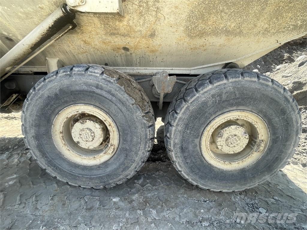 Terex TA 30 Liigendraamiga pinnaseveokid
