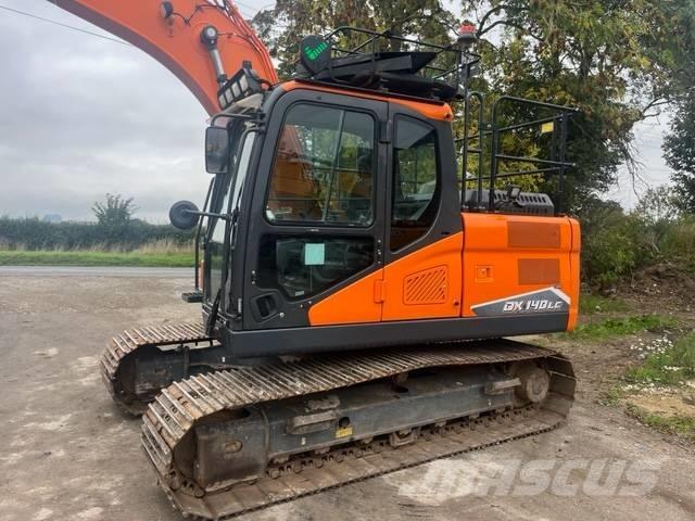 Doosan DX 140 LC-7 Roomikekskavaatorid