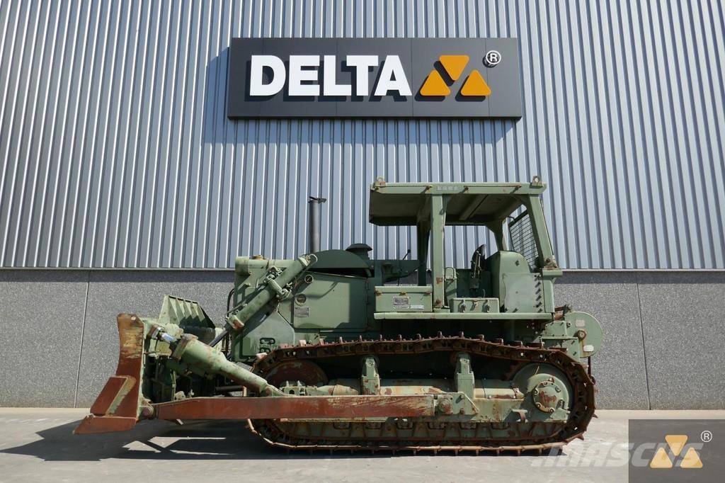CAT D7F Ex-army Buldooserid