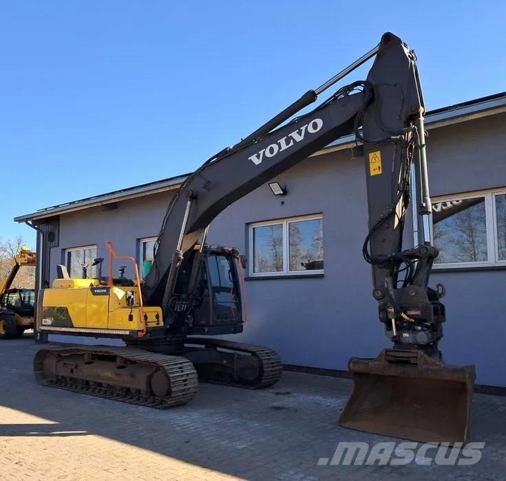 Volvo EC 220 DL Roomikekskavaatorid