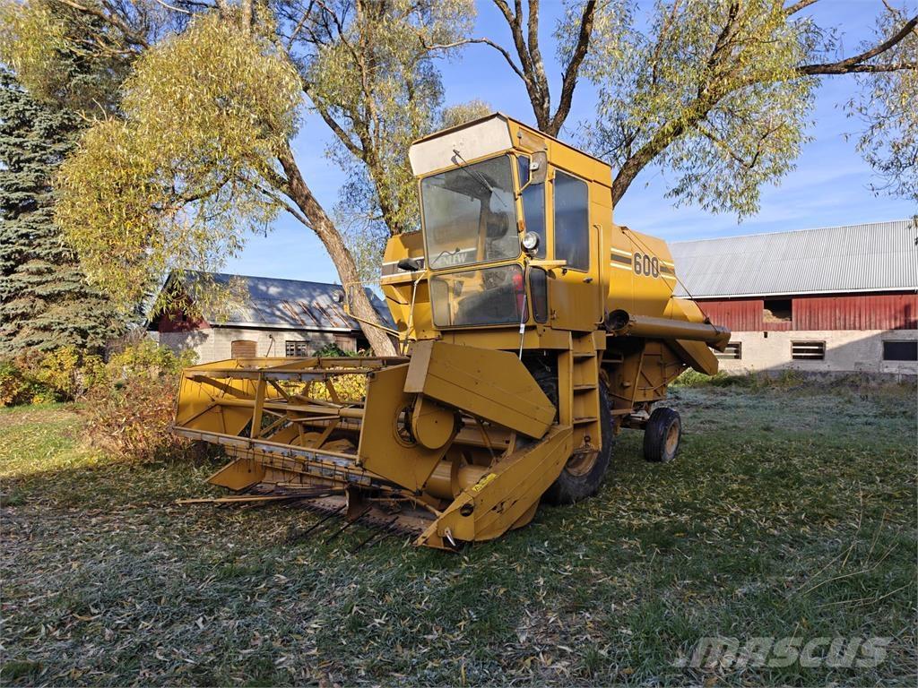 Sampo-Rosenlew 600 Teraviljakombainid