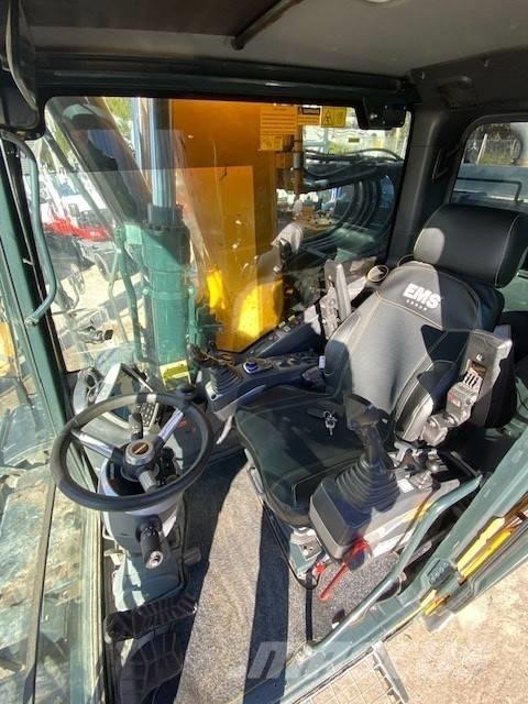Hyundai HW 180 Ratasekskavaatorid