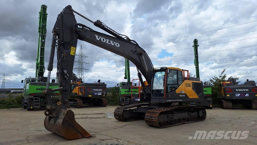 Volvo EC 250 EL Roomikekskavaatorid