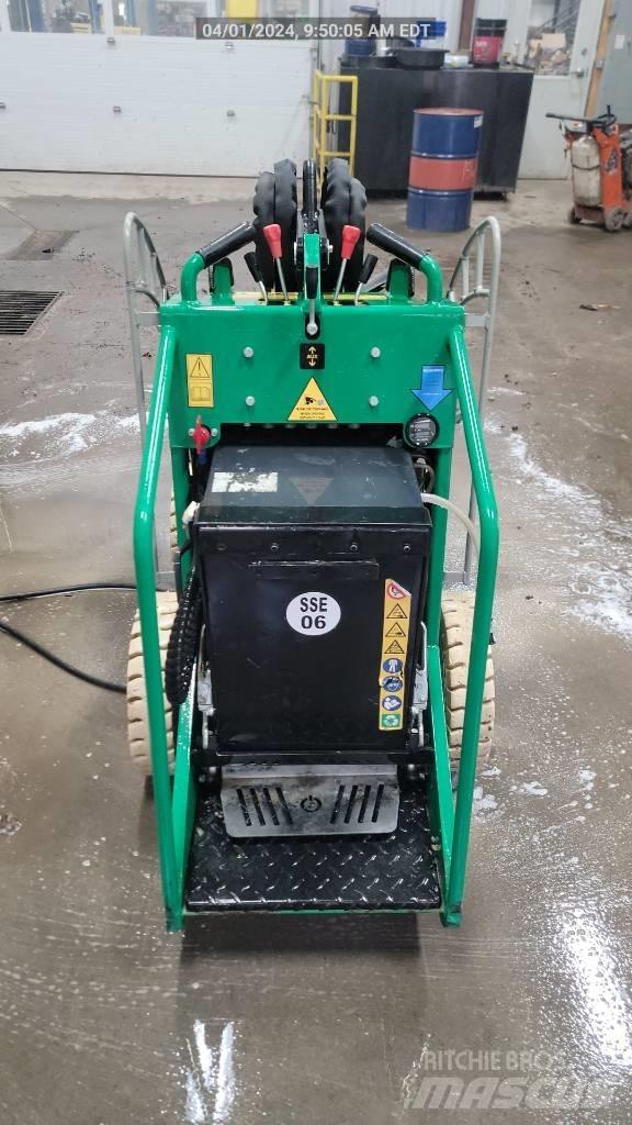  Cratos 100ECO Kompaktlaadurid