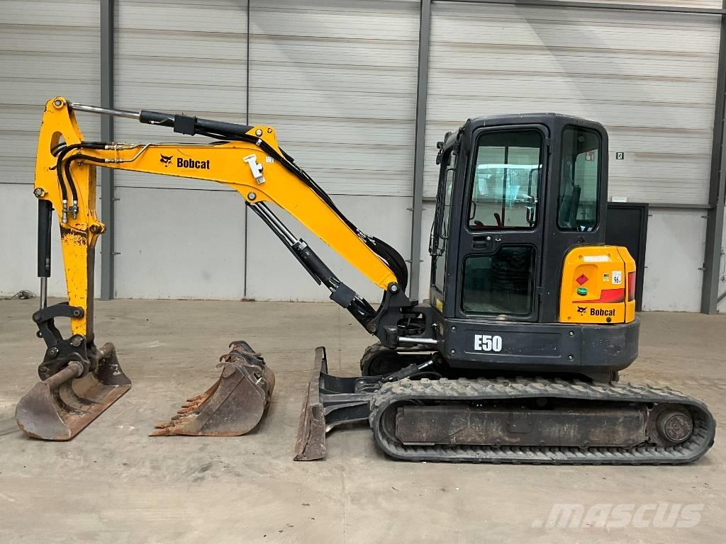 Bobcat E 50 Miniekskavaatorid < 7 t