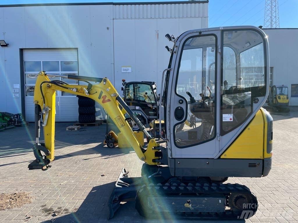 Wacker Neuson ET16 Roomikekskavaatorid