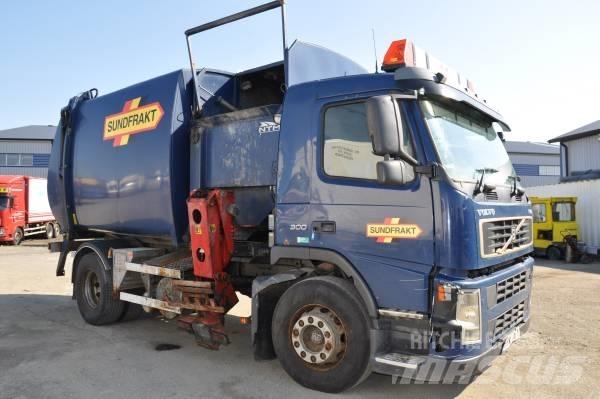 Volvo FM9 4X2 300 Prügiautod