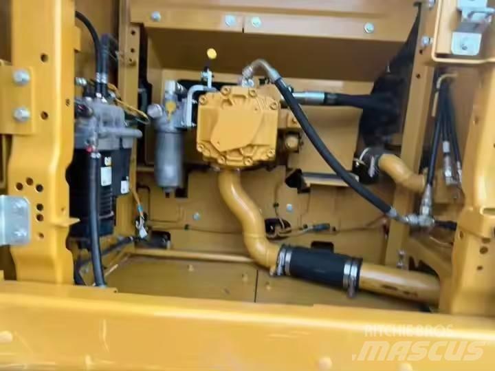 CAT CAT320GC Roomikekskavaatorid