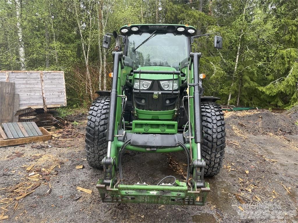 John Deere 6125 R Traktorid